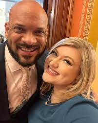 Kristine Skinner's Instagram, Twitter & Facebook