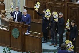 April 16, 2020 leave a comment on legea 303 din 2004 actualizata 2012 pdf. Update SedinÅ£a De Plen A Senatului News Ro