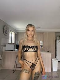 Nude Caitlin McConville pictures 149