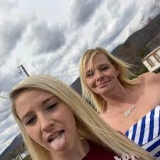 Gail Holder's Instagram, Twitter & Facebook