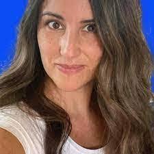 Katrina Shunk's Instagram, Twitter & Facebook