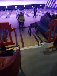 Trash Avoid At All Cost Hollywood Bowl Tolworth London Traveller Reviews Tripadvisor
