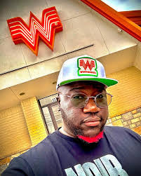 Derek Rosenberg's Instagram, Twitter & Facebook