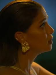 Miranda Bean's Instagram, Twitter & Facebook