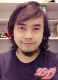 Cuộc sống ở Bayern) Xin chào mọi người, em 27 tuổi, có vợ và một em bé,  hiện đang làm điều dưỡng ở Bayern tại một ngôi làng khá hẻo lánh, vì