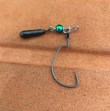 japan kyoto shiga biwako blackbass bassfishing 琵琶湖物語 趣味の世界 直ダン改良型 ハンドメイド 直ダン 作業の合間に striped bass fishing bass fishing lures bass fishing