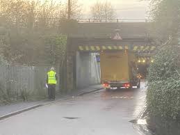Fifth time this kind of accident has happened in recent months subscribe to wdsu on youtube now for more: Lorry Stuck Under Newton Abbot Railway Bridge Devon Live