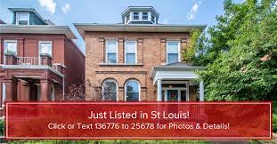 Up To Date Photos Maps Schools Neighborhood Info In 2020 The Neighbourhood House Styles Photo