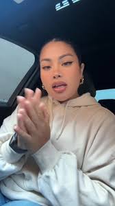 Matcha is just 😋🤌🏻 #fypシ゚viral #matcha #icedmatcha #tierramia #coffee  #latte #review #comewithme