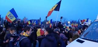 Românii au ieșit din nou din case, vineri seară (3 februarie), pentru a patra zi consecutivă de proteste. Video Protest In Bucuresti Impotriva MÄƒsurilor De RestricÅ£ie 20 03 2021 Bursa Ro