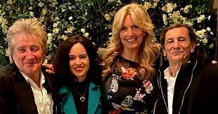 Before beginning his musical career he received formal art training at ealing college of art in london. Rockers And Cancer Survivors Rod Stewart And Ronnie Wood Hug It Out While On A Double Date With Their Wives In London We Couldn T Be Happier Survivornet