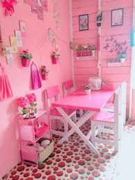 Gambar desain rumah hello kitty. 15 Dekorasi Kamar Dan Ruangan Rumah Serba Hello Kitty Yang Cantik
