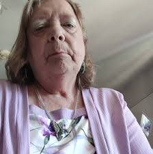 Can you kneel or climb ladders after knee replacement surgery?