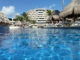 Photo Prise Dans La Piscine De La Piscine Royal Services Paradisus Cancun Tripadvisor