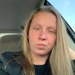 Lacy Winn's Instagram, Twitter & Facebook