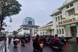 # ramalan kaji cuaca malaysia # ramalan cuaca hari ini malaysia # ramalan cuaca malaysia. Awas Banjir Cileuncang Hujan Ringan Bakal Guyur Bandung Siang Malam
