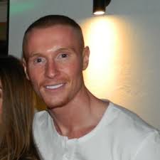 Phoebe James (@phoebejamesxx)