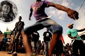 Martin dust porte un toast au 42ème jour de décembre 2020. Dancarino De Mocambique Que Roda O Mundo Dando Aulas Vai Ensinar Kuduro E Afro House Em Cuiaba Mato Grosso G1
