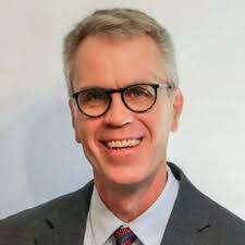 Scott Mccully's Instagram, Twitter & Facebook