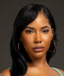 She's so pretty and also a great actress!!!