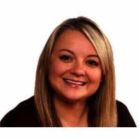 Dana Windsor's Instagram, Twitter & Facebook