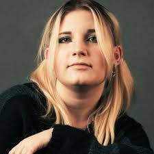 Angelina Fuller's Instagram, Twitter & Facebook