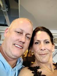 Ellen Tierney's Instagram, Twitter & Facebook