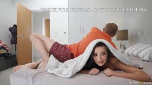 Threesome  Brazzers  www.zzfull.comdol - XNXX.COM