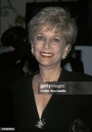 2,000 Leslie Stall Photos & High Res Pictures