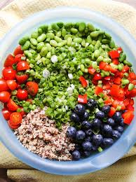 Quinoa Edamame Salad Easy Party Food Pip And Ebby Recipe Edamame Recipes Salad Edamame Salad Edemame Recipes