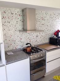 Materiales y revestimientos para una cocina actual. Pin En Cocinas
