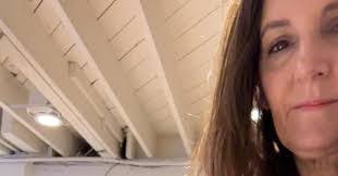 Toni Hillman's Instagram, Twitter & Facebook