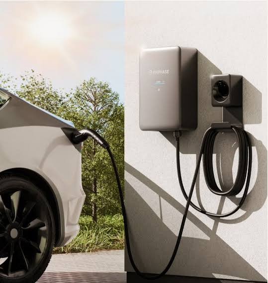 Enphase IQ EV Charger 2 Three Phase/Single Phase Tethered | Solar Batteries  Online