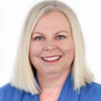 Janette Abbott — Reviews & Property Sales