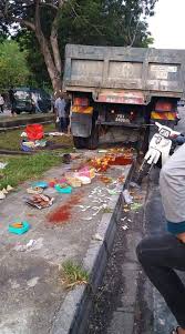 We would like to show you a description here but the site won't allow us. Gerai Peniaga Nasi Lemak Musnah Dilanggar Lori The Reporter