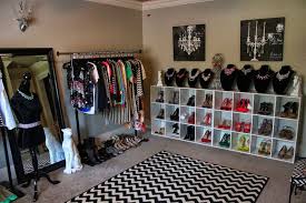 Citrus How To Transform A Spare Bedroom Into A Closet Spare Bedroom Closets Dressing Room Closet Spare Room Closet