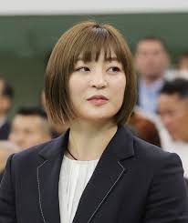 角田夏実選手、パリ五輪金メダル後の変貌！ドレス姿に騒然 - Imagen principal del artículo