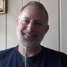 Leslie Macpherson's Instagram, Twitter & Facebook