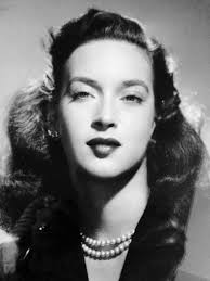 mrspaukula_bw.jpg?w=480&h=640