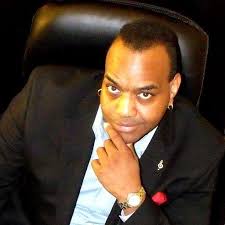 I Fix Broken Things: Amazon.co.uk: McFarland, Riano D.: 9798775635688: Books