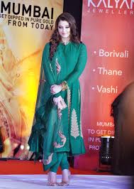 Viral Bollywood News 10 Bollywood Divas With Sexiest Curves Good photos will be added to.