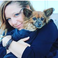 Can I tarp my garlic during heavy rain?