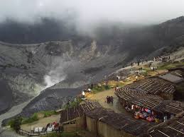 Check spelling or type a new query. Gunung Tangkuban Perahu Galeri Wisata Nusantara