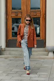 Collection by anita crumpton • last updated 3 days ago. Boyfriend Jeans Trends 2021 Stylingideen