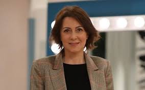 Com uma fotografia dos dois, a protagonista de golpe de sorte , da sic, deu os parabéns a joão e declarou o amor que sente pelo. Maria Joao Abreu Marido Da Atriz Reage Com Publicacao Emocionante Vip Pt