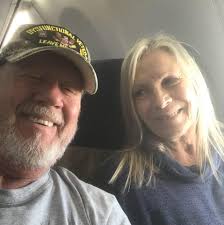 Freight liner service center near Central Texas?