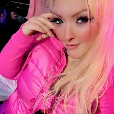 I unplugged my Alexa last night because she keeps whispering at me, and idk  if I'm plugging her back in 😭😭 This genuinely has creeped me out so bad.  I'm sure there's