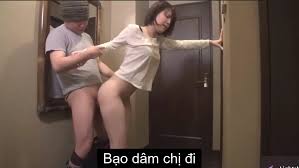 Sau khi làm theo, anh xiao a vô cùng khó hiểu khi không biết tại sao em trai lại cho mình xem phim khiêu dâm nhưng nhanh chóng phát hiện sự thật. Phim NgÆ°á»i Ä'á»‹t Cho Bolanias Ru