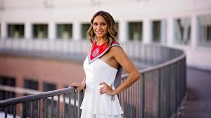 Large group of happy college students celebrating their graduation day outdoors while throwing their caps up in the air. 33 Easy College Graduation Picture Ideas Naterobinsonphotography Com