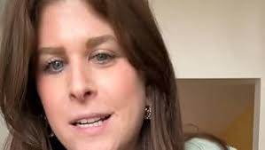 Amazon.com: Lahome Floral Rugs for Entryway, 2x4 Washable Kitchen Rugs  Ultra-Thin Soft Rug, Non Slip Indoor Door Mat Stain Resistant Boho Small  Low-Pile Throw Carpet for Bathroom Bedroom(2x4ft,Green) : Home & Kitchen